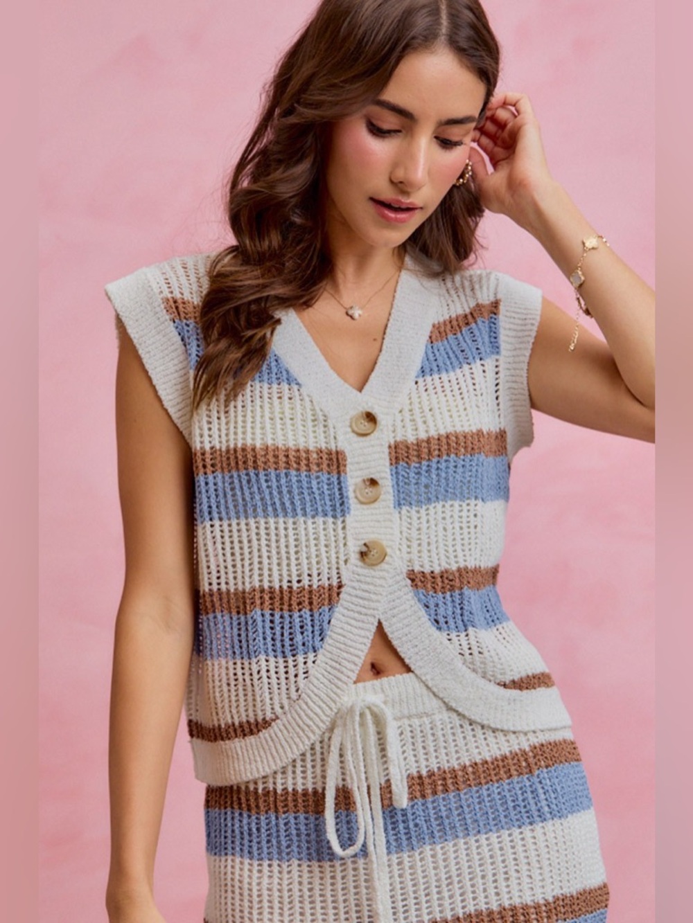 SO ME Multi Color Stripe Low Gauge Sweater Vest Top